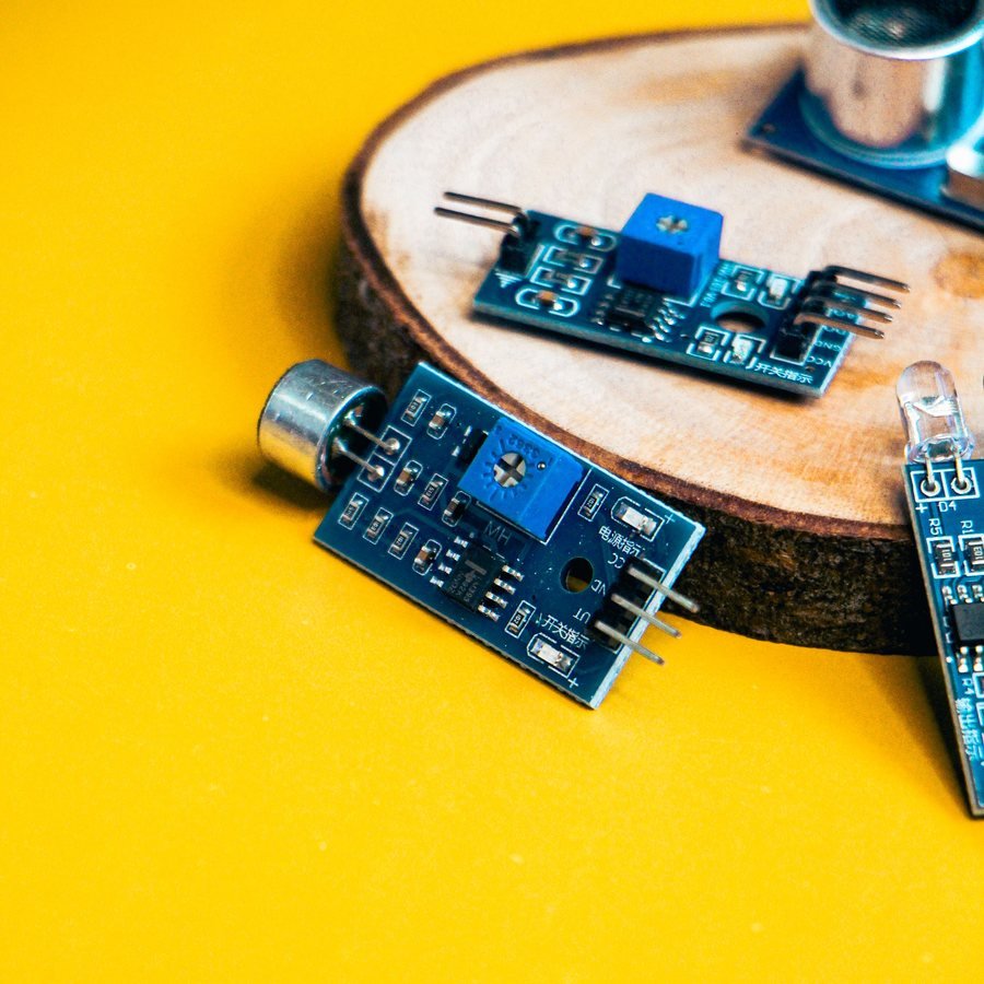 Micro controller set