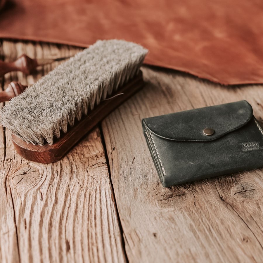 Classic leather wallet