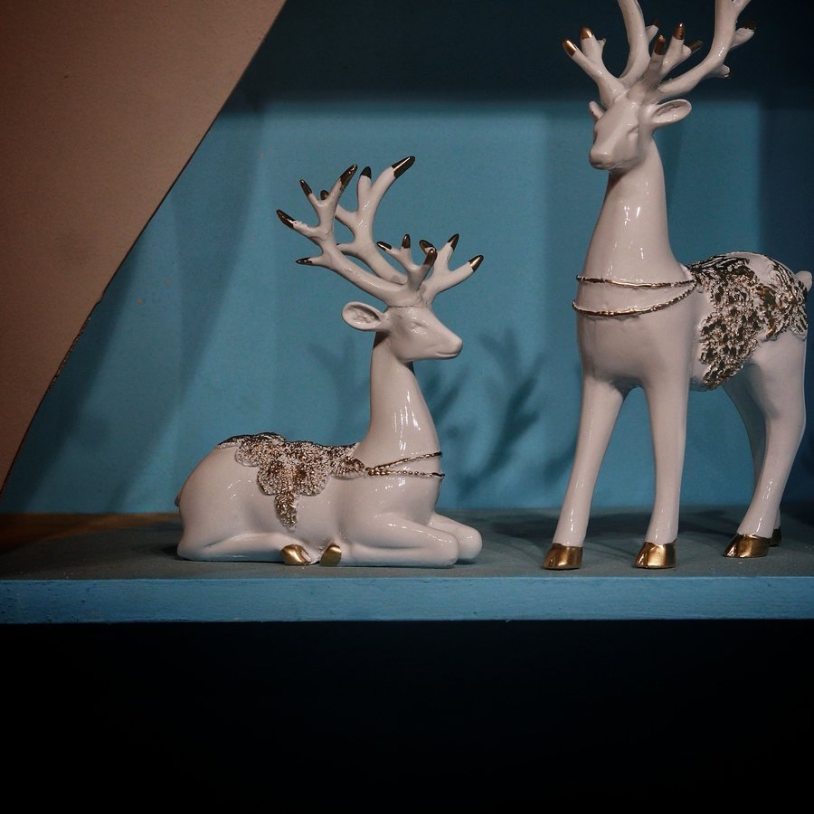 Decor deer pair