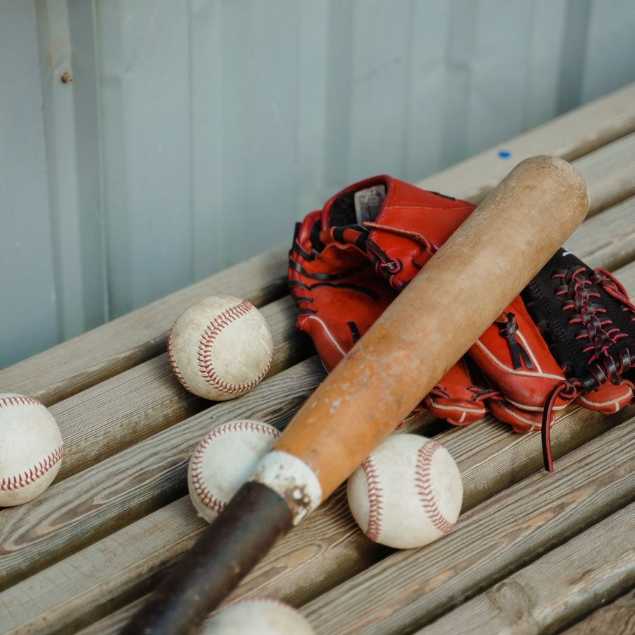 Baseball glove kit